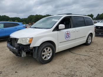  Salvage Chrysler Minivan
