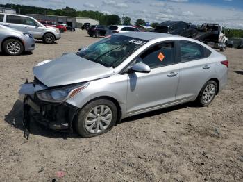  Salvage Hyundai ACCENT