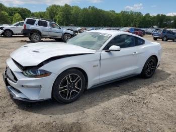  Salvage Ford Mustang