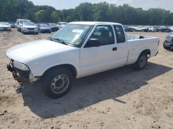  Salvage Chevrolet S-10