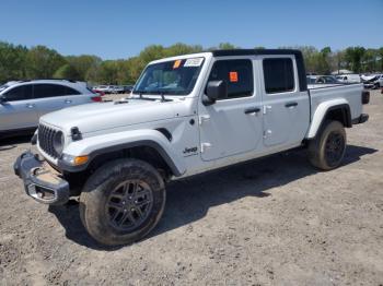  Salvage Jeep Gladiator