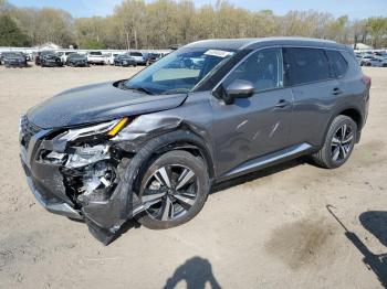  Salvage Nissan Rogue