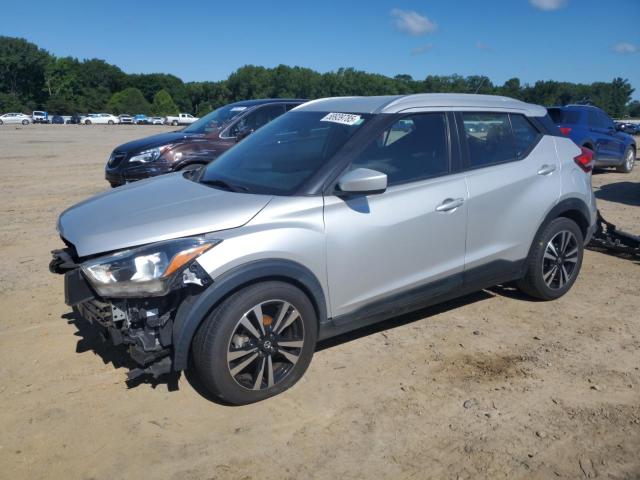  Salvage Nissan Kicks