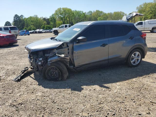  Salvage Nissan Kicks