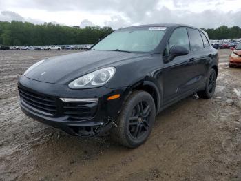  Salvage Porsche Cayenne