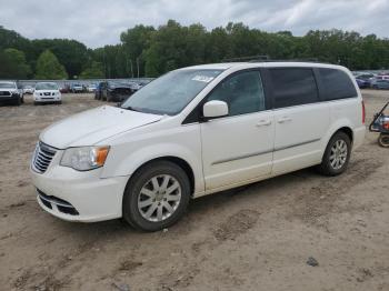  Salvage Chrysler Minivan