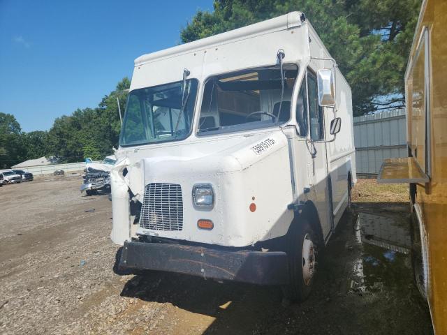  Salvage Freightliner Chassis M