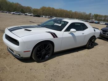  Salvage Dodge Challenger
