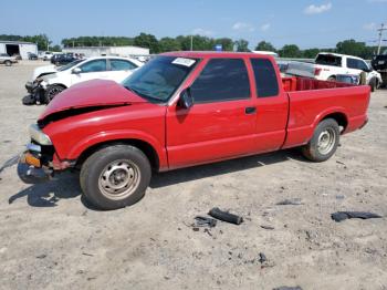  Salvage Chevrolet S-10