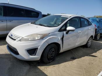  Salvage Ford Fiesta