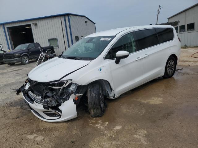  Salvage Chrysler Pacifica