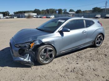  Salvage Hyundai VELOSTER