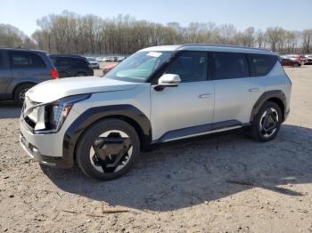  Salvage Kia Ev9 Land