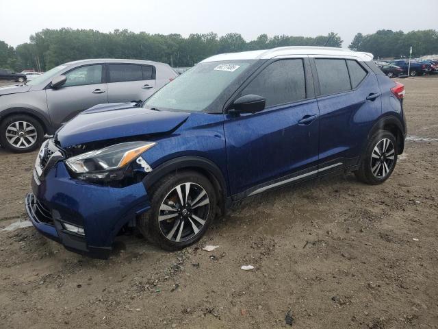  Salvage Nissan Kicks