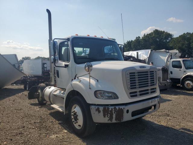  Salvage Freightliner M2