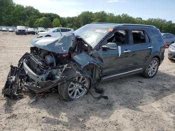  Salvage Ford Explorer