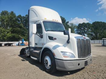  Salvage Peterbilt Tractor 579