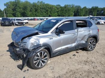  Salvage Volkswagen Taos