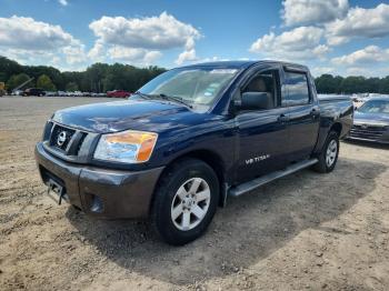  Salvage Nissan Titan