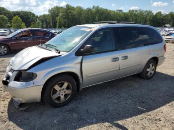  Salvage Dodge Caravan