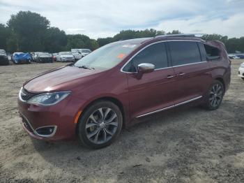  Salvage Chrysler Pacifica