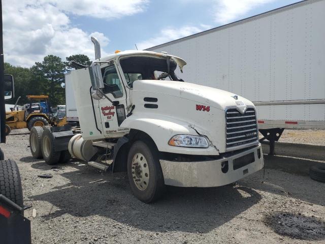  Salvage Mack 600 Cxu600