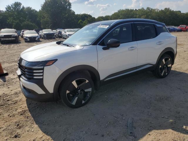  Salvage Nissan Kicks