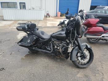  Salvage Harley-Davidson Flhxs