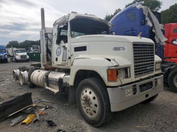  Salvage Mack 600 Chu600