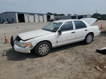  Salvage Ford Crown Vic