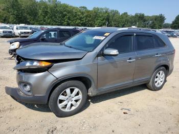  Salvage Kia Sorento