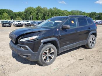  Salvage Jeep Cherokee