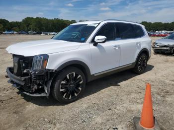  Salvage Kia Telluride