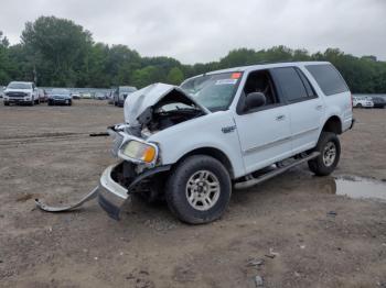  Salvage Ford Expedition