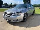 Chrysler 200 Touring Image 2