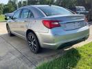 Chrysler 200 Touring Image 4