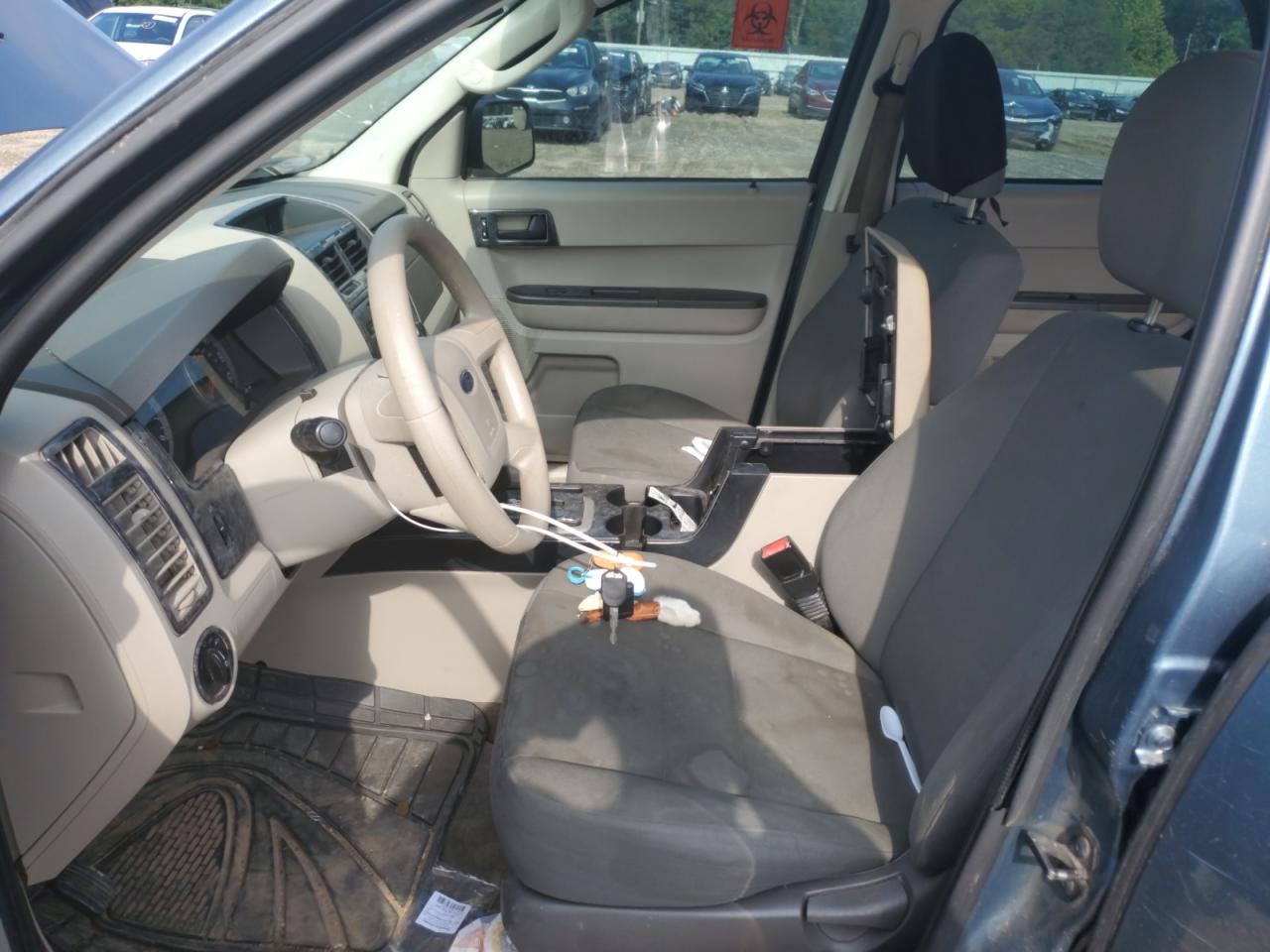 Ford Escape Xls Image 11
