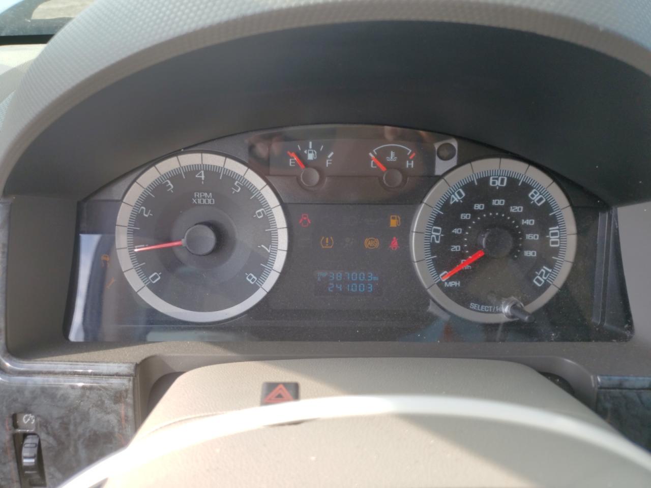 Ford Escape Xls Image 9