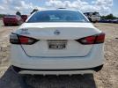 Nissan Altima S Image 8