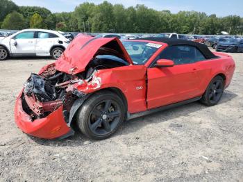  Salvage Ford Mustang