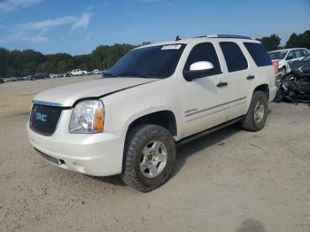  Salvage GMC Yukon