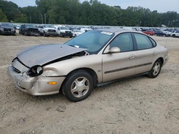  Salvage Ford Taurus