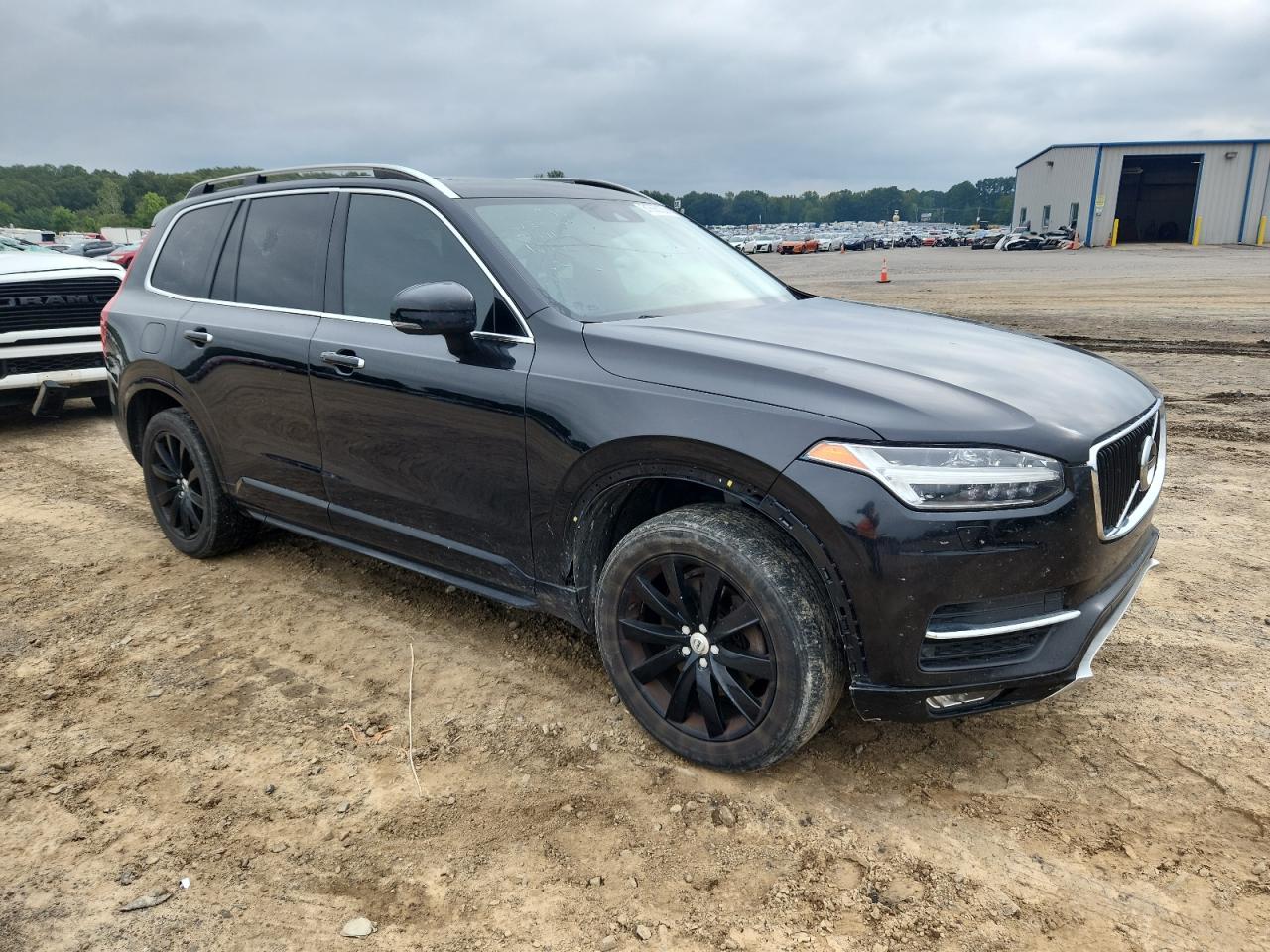 Volvo XC90 T6 Image 7