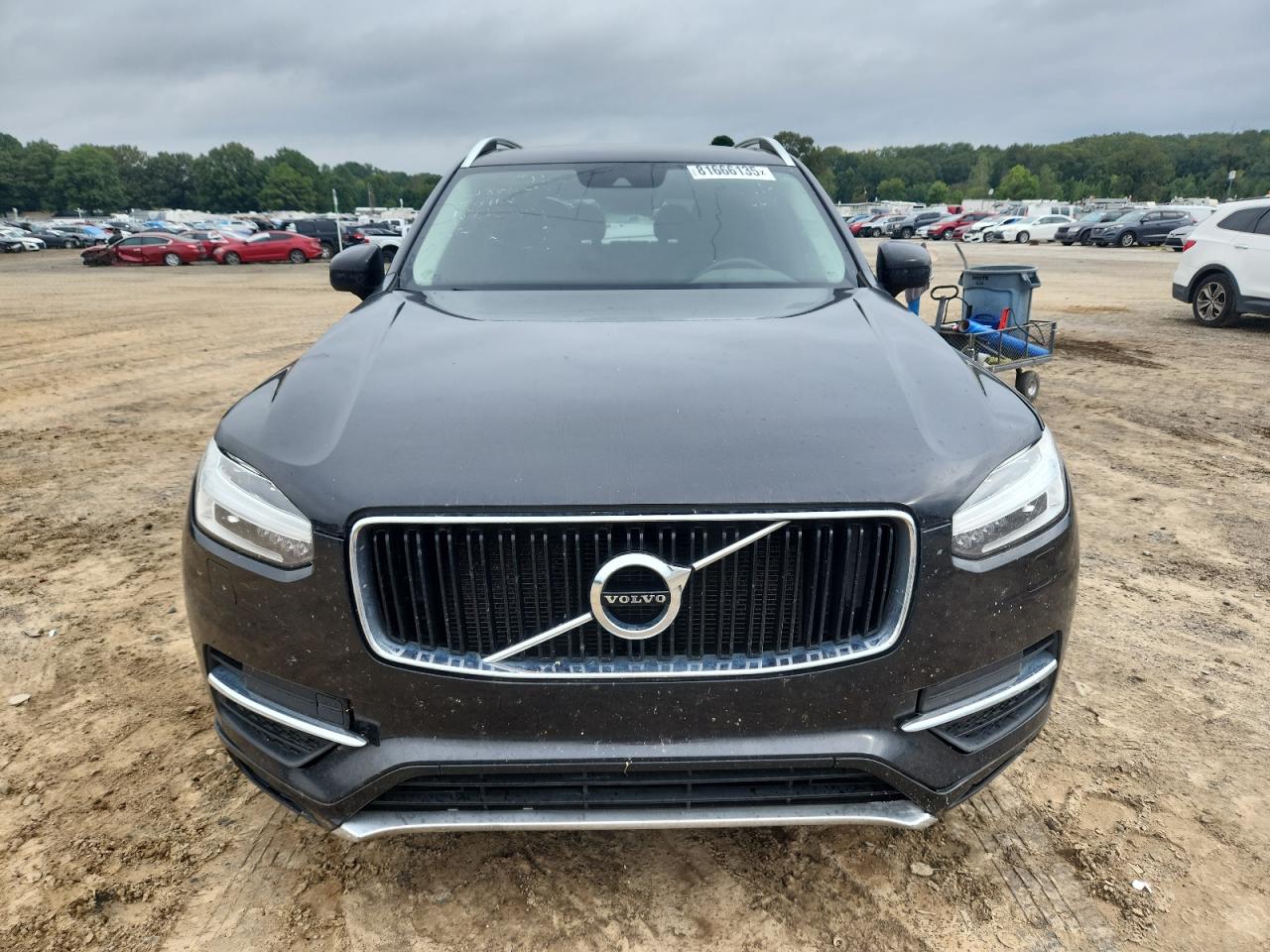 Volvo XC90 T6 Image 2