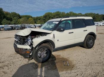  Salvage Ford Bronco