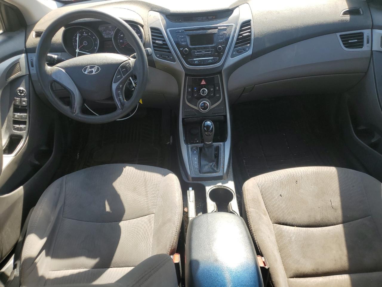 Hyundai ELANTRA Se Image 9