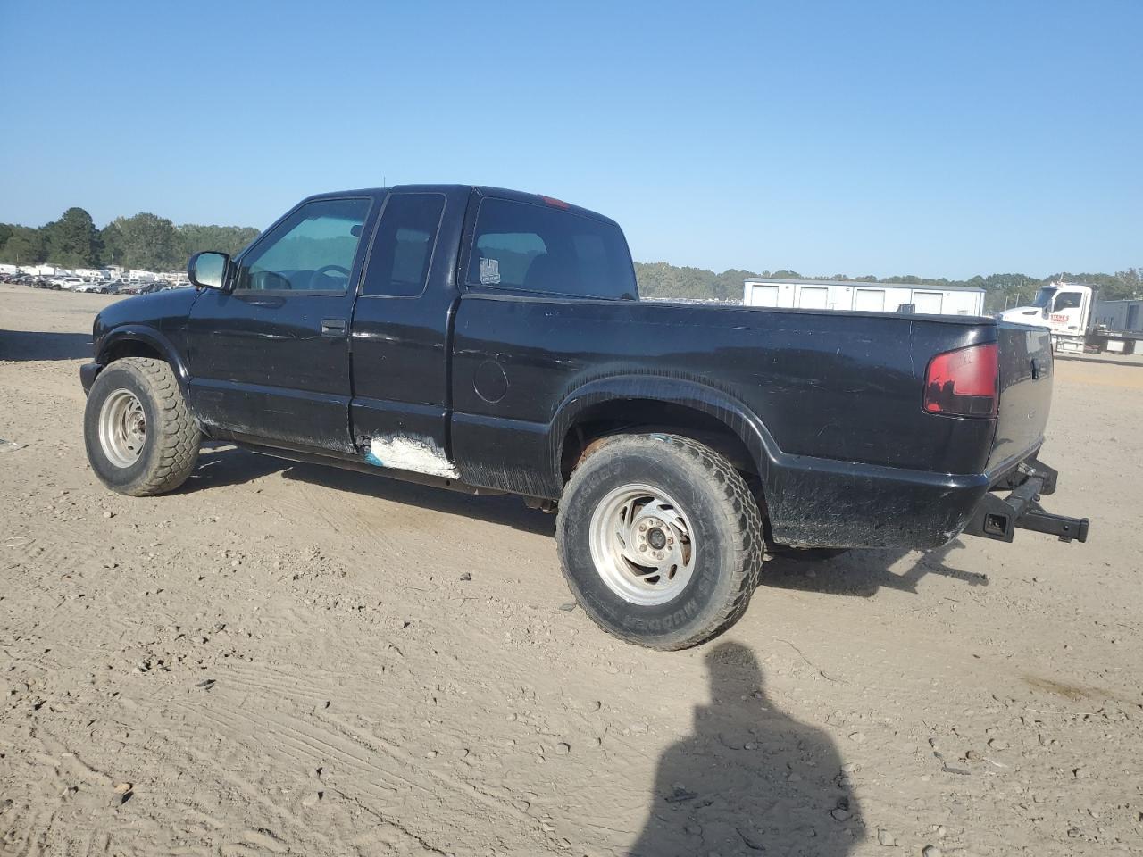Chevrolet S-10 S10 Image 12