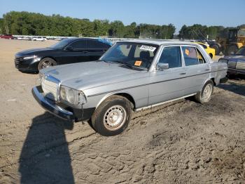  Salvage Mercedes-Benz 300-Class