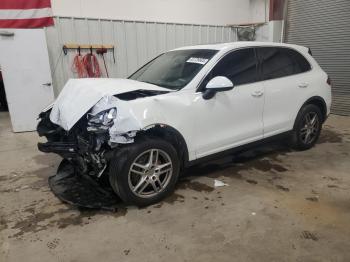  Salvage Porsche Cayenne
