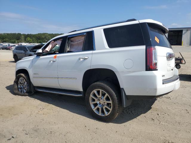 GMC Yukon Denali Image 8